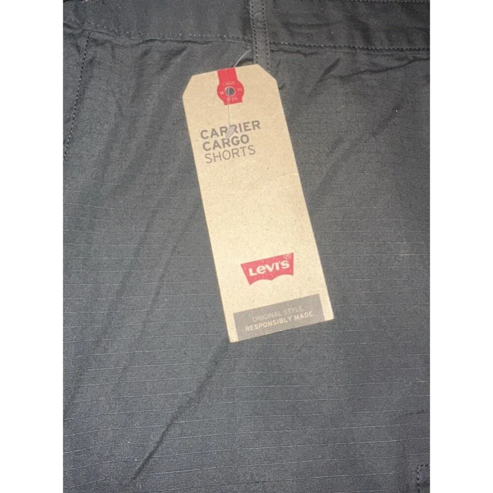 Levi's Carrier Cargo Shorts Men’s Size 50 Big & Tall Gray 100% Cotton NWT